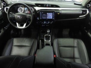 Foto 3 - Toyota Hilux Cabine Dupla Hilux CD 2.8 TDI SRX 4WD (Aut) automático