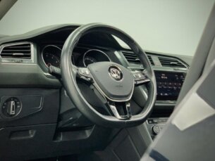 Foto 9 - Volkswagen Tiguan Tiguan Allspace Comfortline 1.4 250 TSI DSG automático