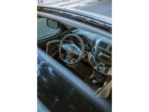 Foto 3 - Toyota RAV4 RAV4 4x4 2.4 16V (aut) automático