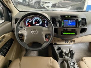 Foto 9 - Toyota SW4 Hilux SW4 SRV 3.0 TDI 4X4 (5 Lugares) automático