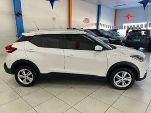 Foto 7 - NISSAN Kicks Kicks 1.6 S (Flex) automático