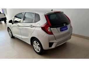 Foto 6 - Honda Fit Fit 1.5 LX CVT (Flex) automático