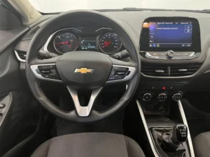 Foto 4 - Chevrolet Onix Onix 1.0 Turbo LT manual