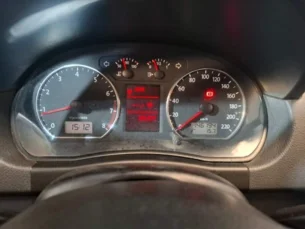 Foto 9 - Volkswagen Polo Sedan Polo Sedan Comfortline 1.6 8V (Flex) manual