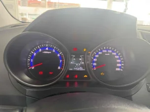 Foto 6 - Hyundai HB20S HB20S 1.0 Comfort Plus manual
