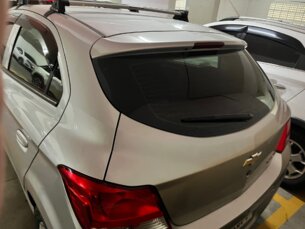 Foto 5 - Chevrolet Onix Onix 1.0 LT SPE/4 manual