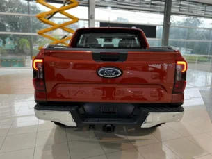Foto 3 - Ford Ranger (Cabine Dupla) Ranger 3.0 CD Limited 4WD automático