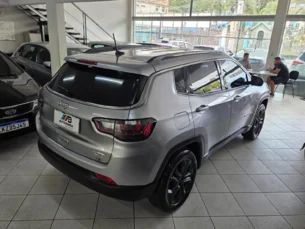 Foto 8 - Jeep Compass Compass 1.3 T270 Longitude automático