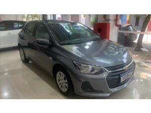 Foto 2 - Chevrolet Onix Onix 1.0 LT (Flex) manual