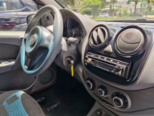 Foto 9 - Fiat Palio Palio Attractive 1.0 Evo (Flex) manual