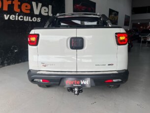 Foto 4 - Fiat Toro Toro 2.0 TDI Volcano 4WD (Aut) manual