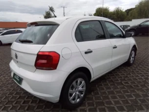 Foto 6 - Volkswagen Gol Gol 1.0 manual