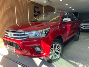 Toyota Hilux 2.8 TDI SRX CD 4x4 (Aut)