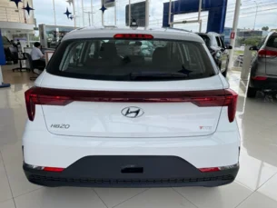 Foto 6 - Hyundai HB20 HB20 1.0 T-GDI Comfort Plus (Aut) automático