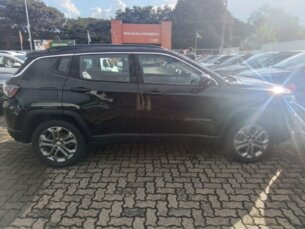 Foto 7 - Jeep Compass Compass 1.3 T270 Longitude automático