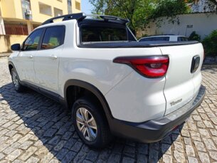 Foto 4 - Fiat Toro Toro Freedom 1.8 AT6 4x2 (Flex) automático