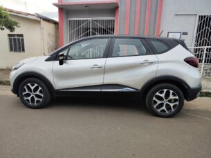 Foto 4 - Renault Captur Captur 1.6 Intense CVT automático