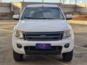 Foto 2 - Ford Ranger (Cabine Simples) Ranger 3.2 TD 4x4 CS XLS manual