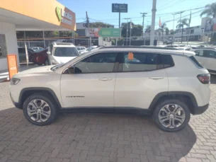 Foto 7 - Jeep Compass Compass 2.0 TD350 Longitude 4WD automático