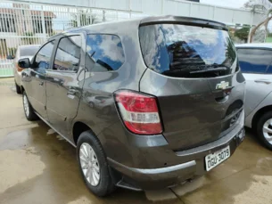 Foto 4 - Chevrolet Spin Spin LT 5S 1.8 (Aut) (Flex) automático