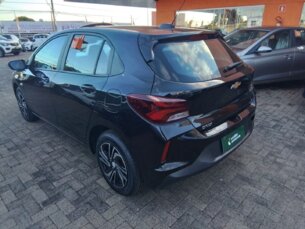Foto 4 - Chevrolet Onix Onix 1.0 LT manual