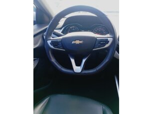 Foto 10 - Chevrolet Onix Onix 1.0 Turbo Premier (Aut) automático