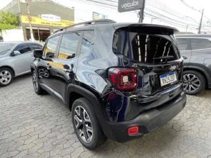 Foto 4 - Jeep Renegade Renegade 1.8 Longitude (Aut) automático