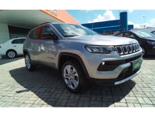 Foto 7 - Jeep Compass Compass 1.3 T270 Longitude automático