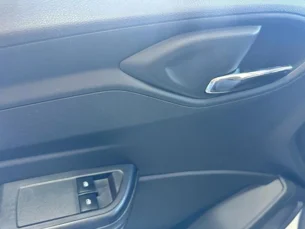 Foto 5 - Chevrolet Onix Onix 1.4 LT SPE/4 manual