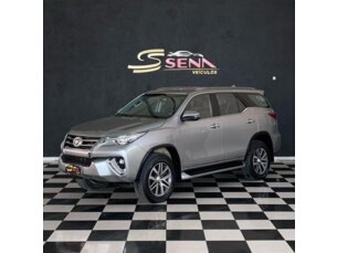 Toyota Hilux 2.7 CD SR