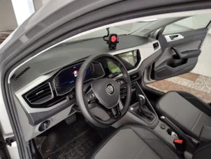 Foto 6 - Volkswagen Virtus Virtus 1.0 200 TSI Highline (Aut) automático
