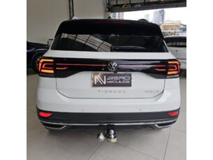 Foto 4 - Volkswagen T-Cross T-Cross 1.4 250 TSI Highline (Aut) automático
