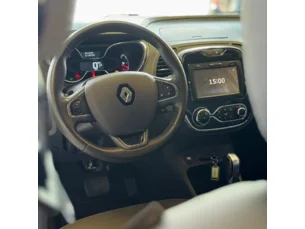 Foto 4 - Renault Captur Captur 1.6 Intense CVT automático
