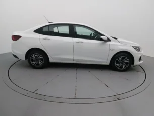 Foto 6 - Chevrolet Onix Plus Onix Plus 1.0 LT manual