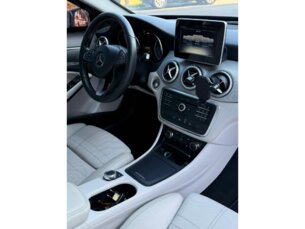 Foto 7 - Mercedes-Benz GLA GLA 200 Advance automático