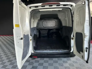 Foto 9 - Fiat Fiorino Fiorino 1.4 Ambulância manual