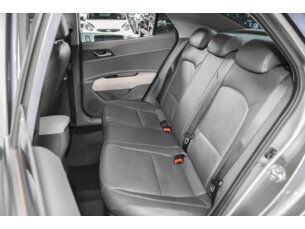 Foto 8 - Hyundai HB20 HB20 1.0 Limited Plus manual