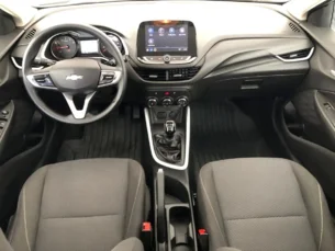 Foto 7 - Chevrolet Onix Onix 1.0 LT R7H manual