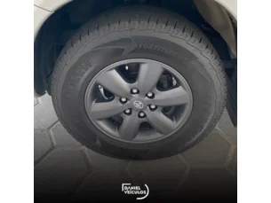 Foto 8 - Toyota Hilux Cabine Dupla Hilux SRV 4x4 3.0 (cab. dupla) automático