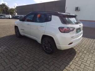 Foto 6 - Jeep Compass Compass 1.3 T270 Série S automático