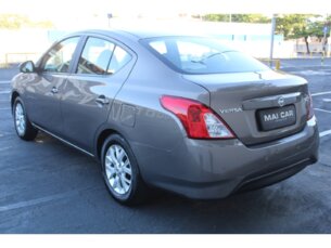 Foto 7 - NISSAN Versa Versa 1.6 SV CVT (Flex) automático