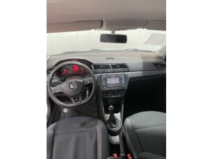 Foto 5 - Volkswagen Gol Gol 1.0 MPI Trendline (Flex) manual