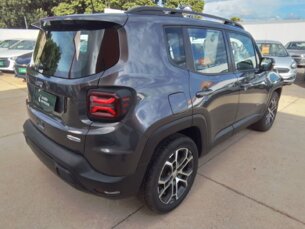 Foto 4 - Jeep Renegade Renegade 1.3 T270 Longitude automático