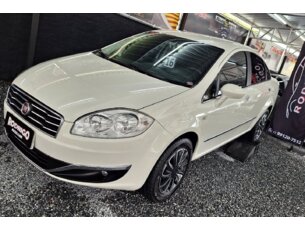Foto 3 - Fiat Linea Linea Essence 1.8 16V (Flex) manual