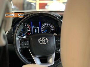 Foto 4 - Toyota SW4 SW4 2.8 TDI SRX 7L Diamond 4x4 (Aut) automático