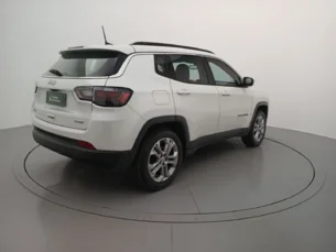 Foto 5 - Jeep Compass Compass 1.3 T270 Longitude automático