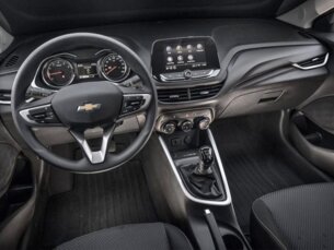 Foto 7 - Chevrolet Onix Onix 1.0 LT manual