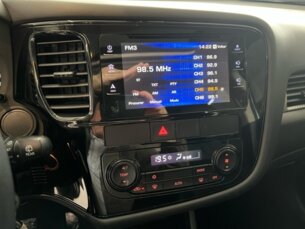 Foto 7 - Mitsubishi Outlander Outlander 2.0 16V CVT automático