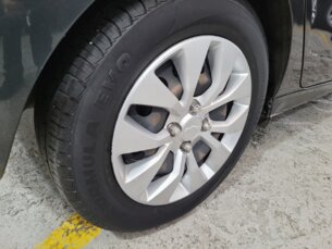 Foto 10 - Chevrolet Onix Onix 1.4 LT SPE/4 (Aut) automático