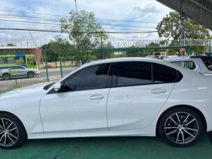 Foto 8 - BMW Série 3 320i Sport automático